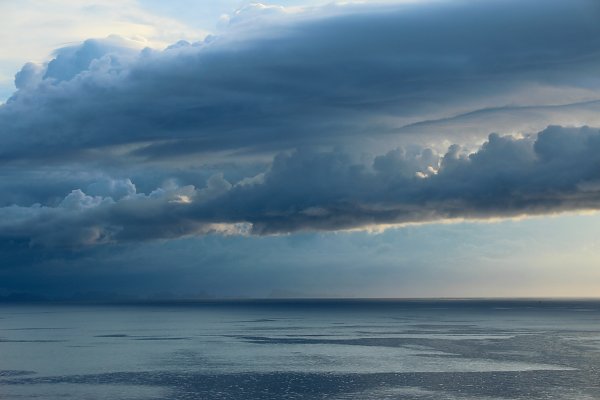 Wolkenschichten Wandbild